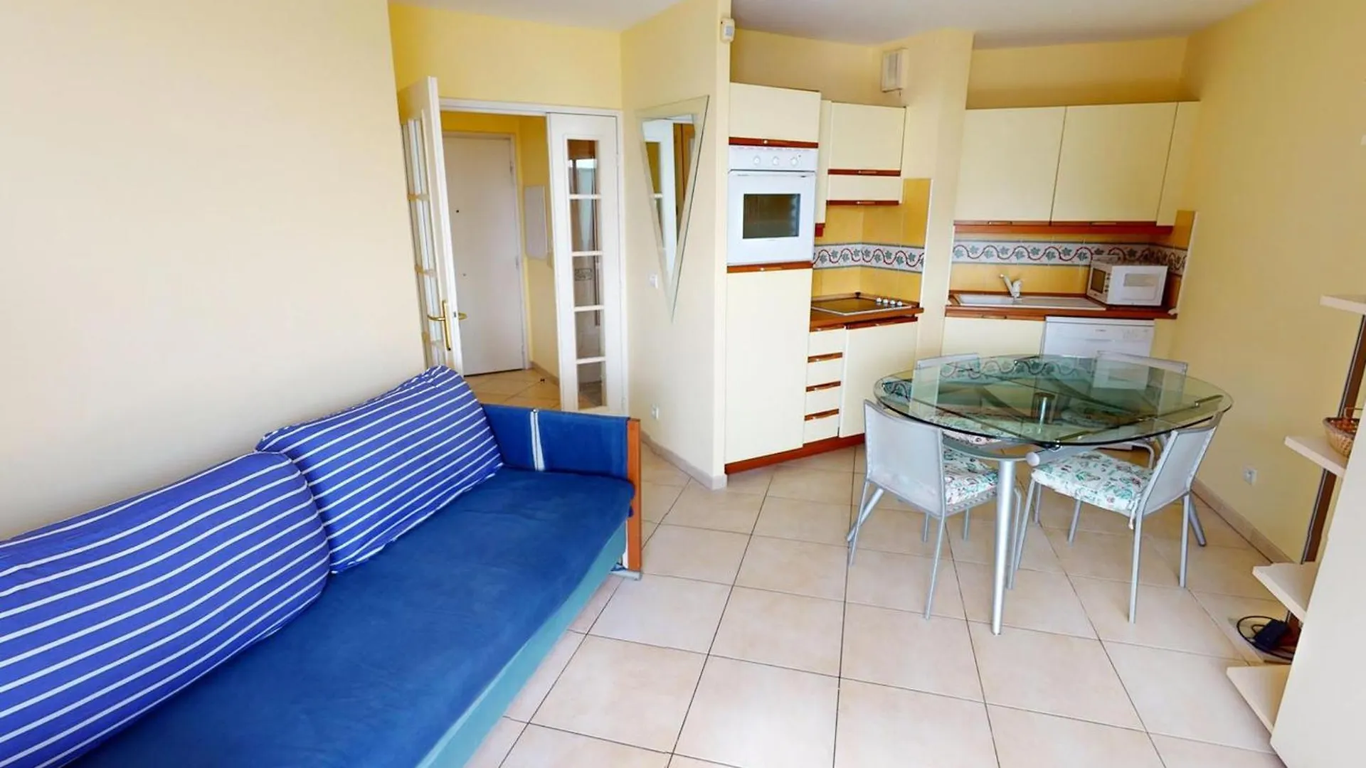 Apartment Confortable 2P En Centre-Ville Avec Parking Et Terrasse - Fr-1-196-366 Menton